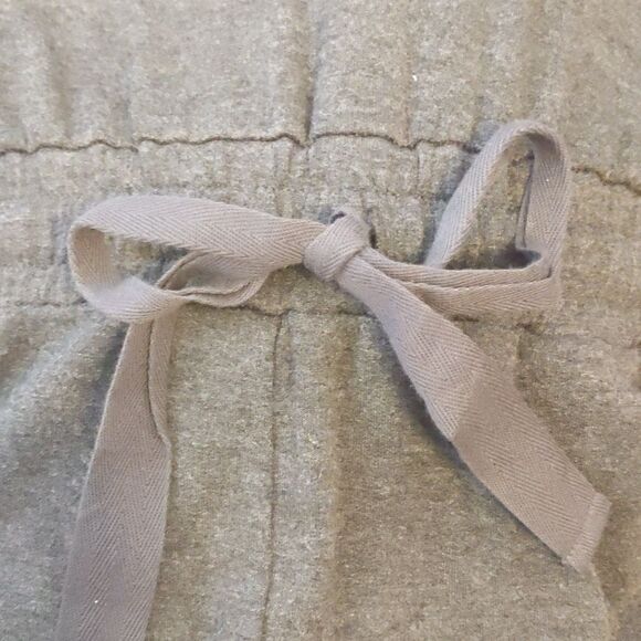 Daily Ritual soft viscose charcoal gray drawstring waist cropped jumpsuit M - Picture 6 of 9
